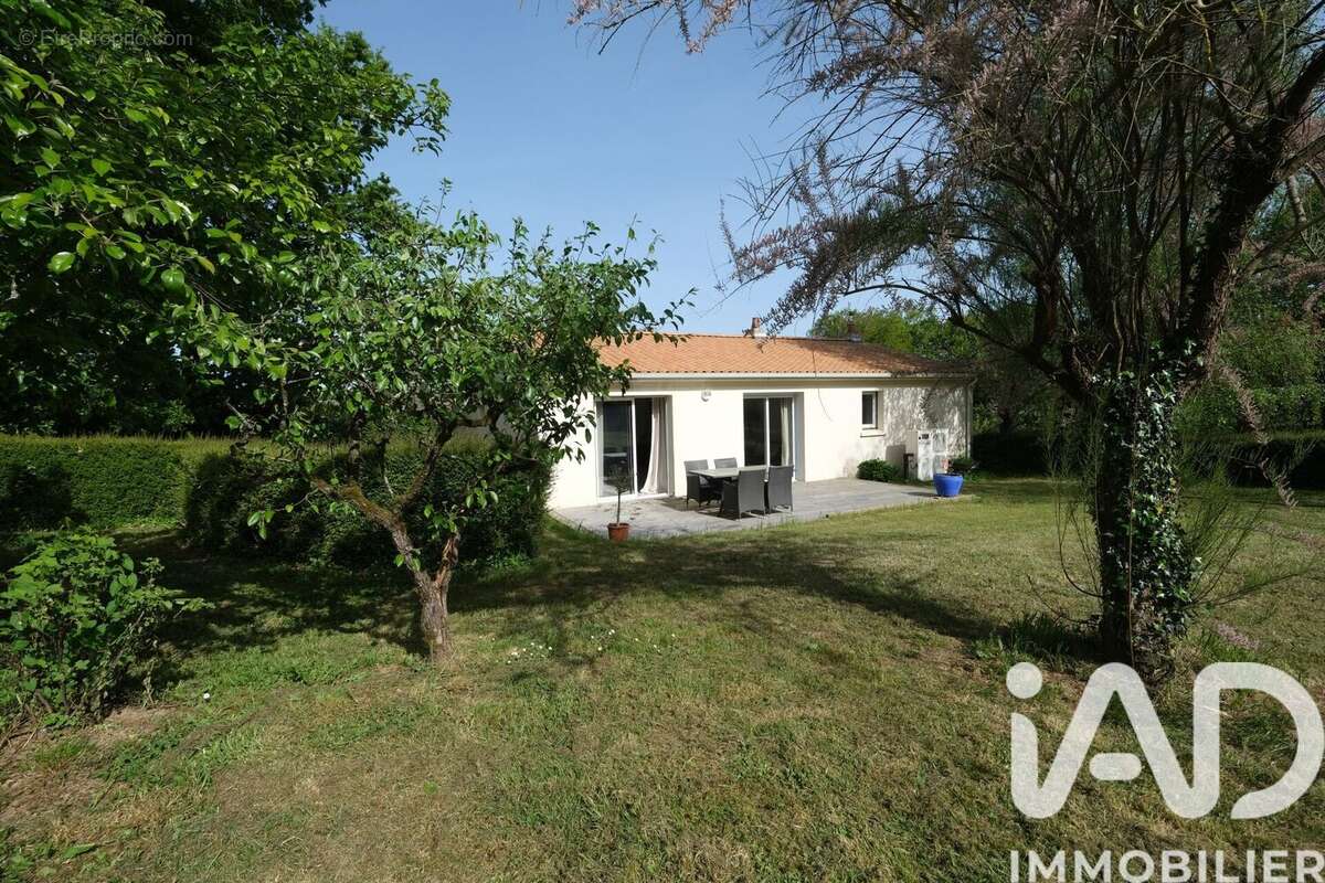 Photo 4 - Maison à SALIGNY