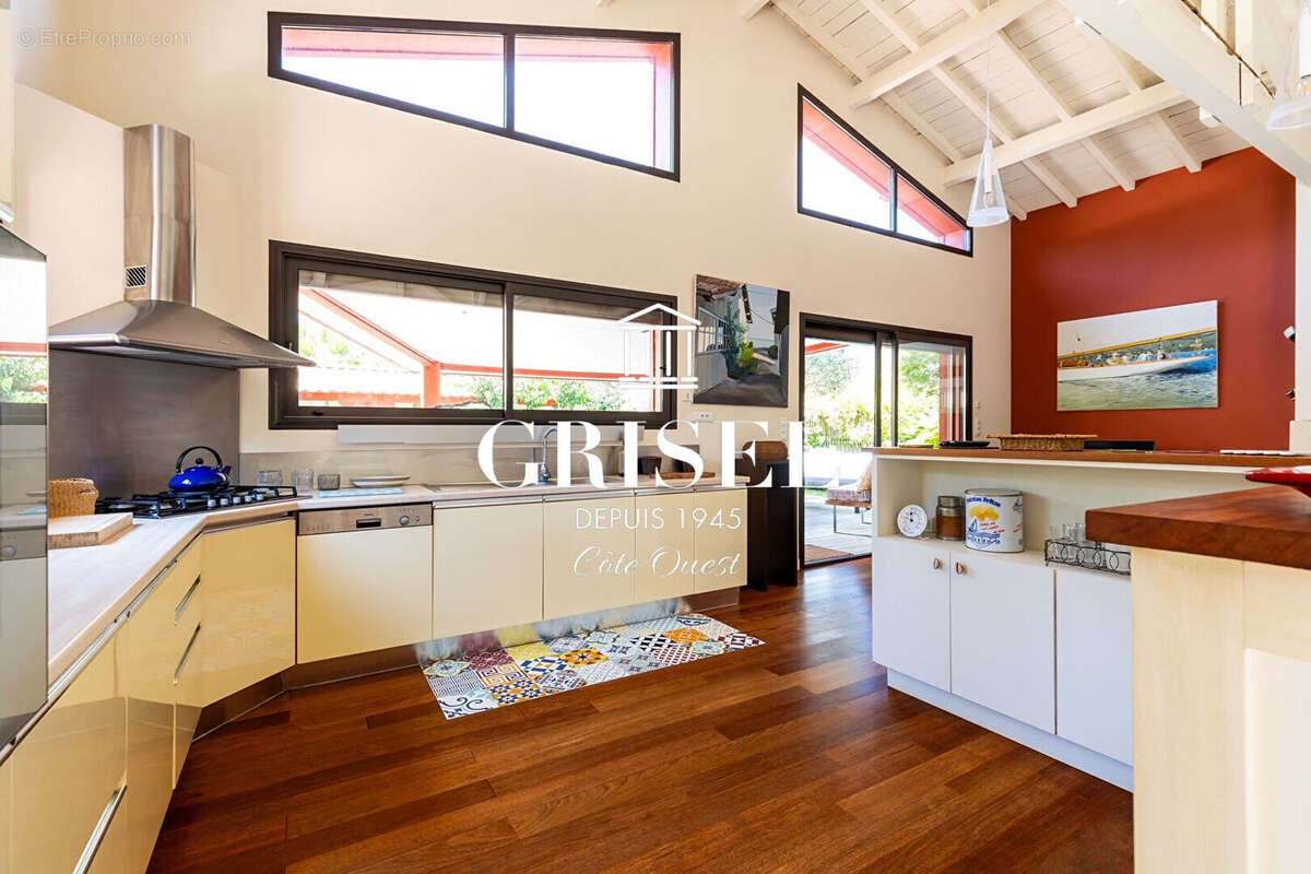 Maison à LEGE-CAP-FERRET