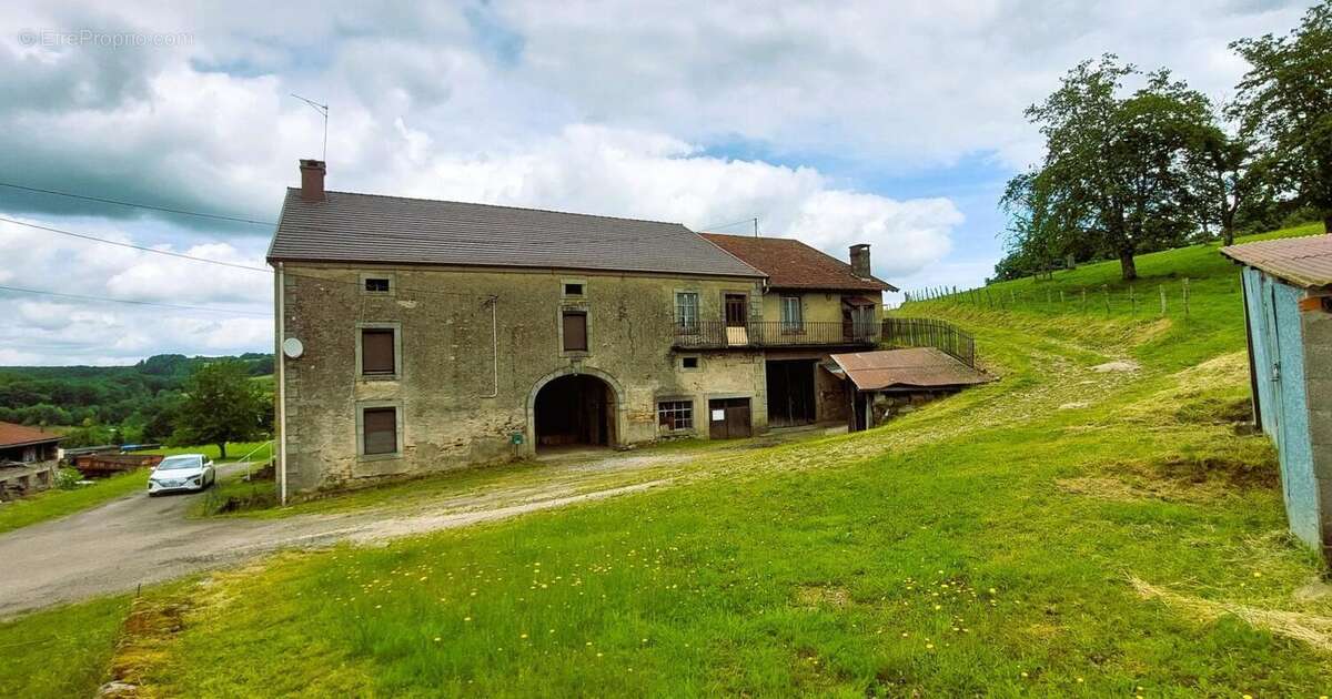 Maison à LUXEUIL-LES-BAINS