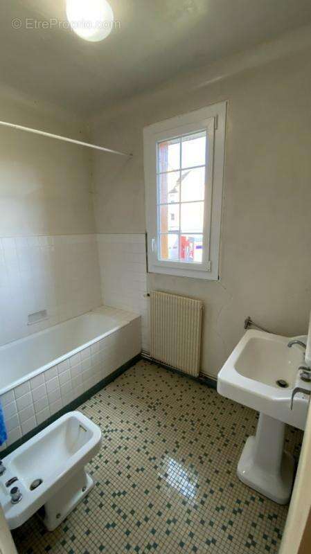 Maison à VIMOUTIERS