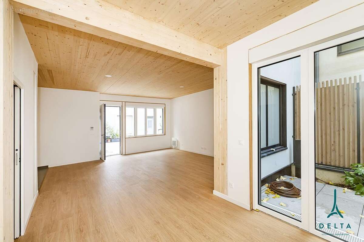 Maison 134 m² à Clichy  - photo 2