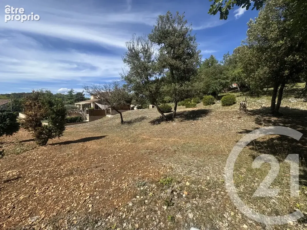 Terrain 8 325 m² à vendre à Saint-Julien (83560) - photo 6
