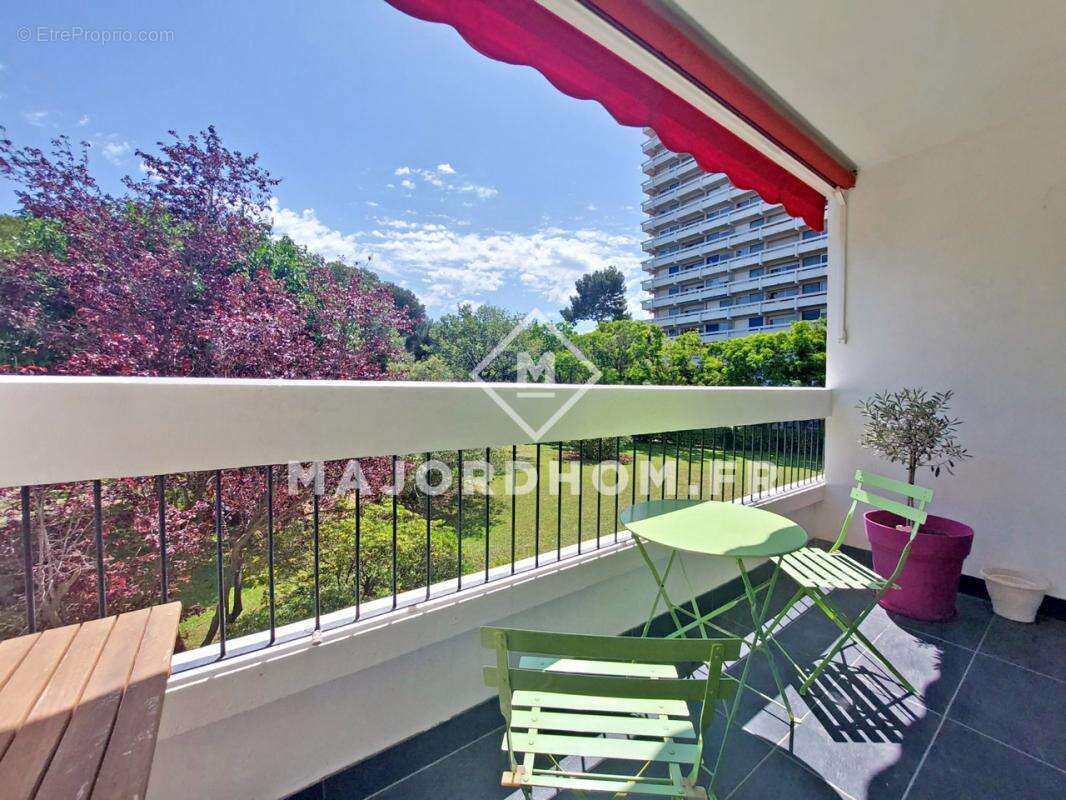 Appartement à MARSEILLE-9E