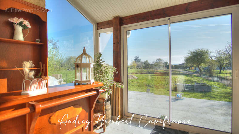 Maison à VIGNEULLES-LES-HATTONCHATEL