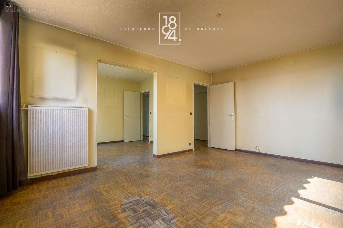 Appartement à MARSEILLE-10E