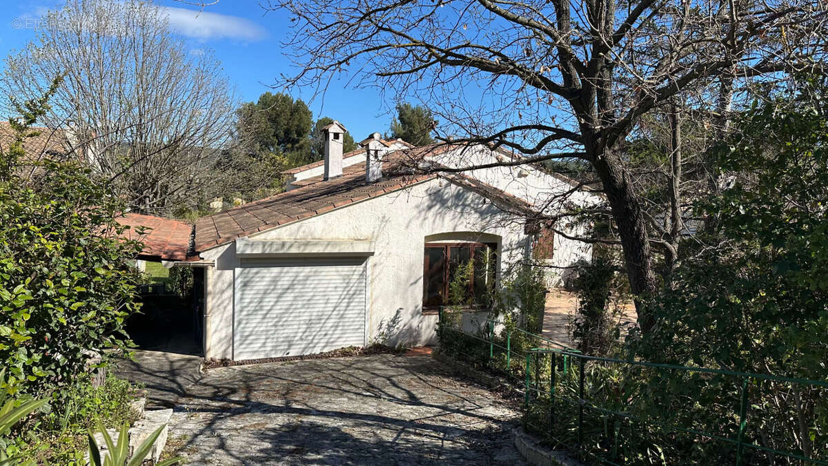 Maison à BOUC-BEL-AIR