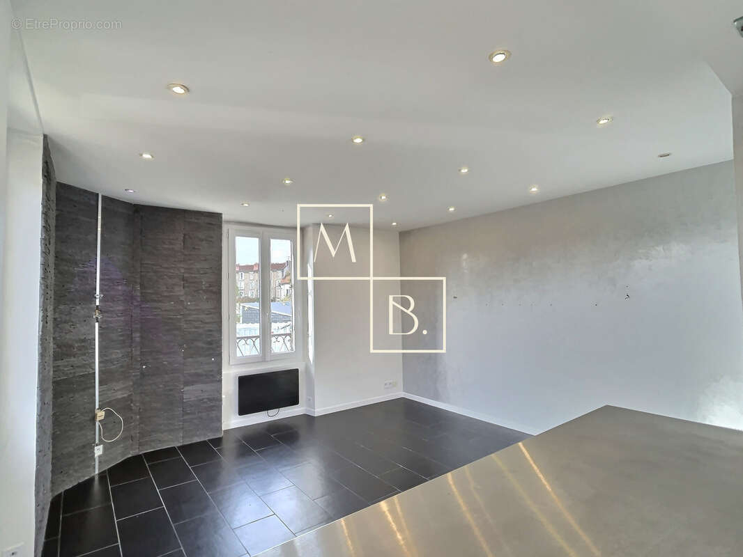 Appartement à CORBEIL-ESSONNES