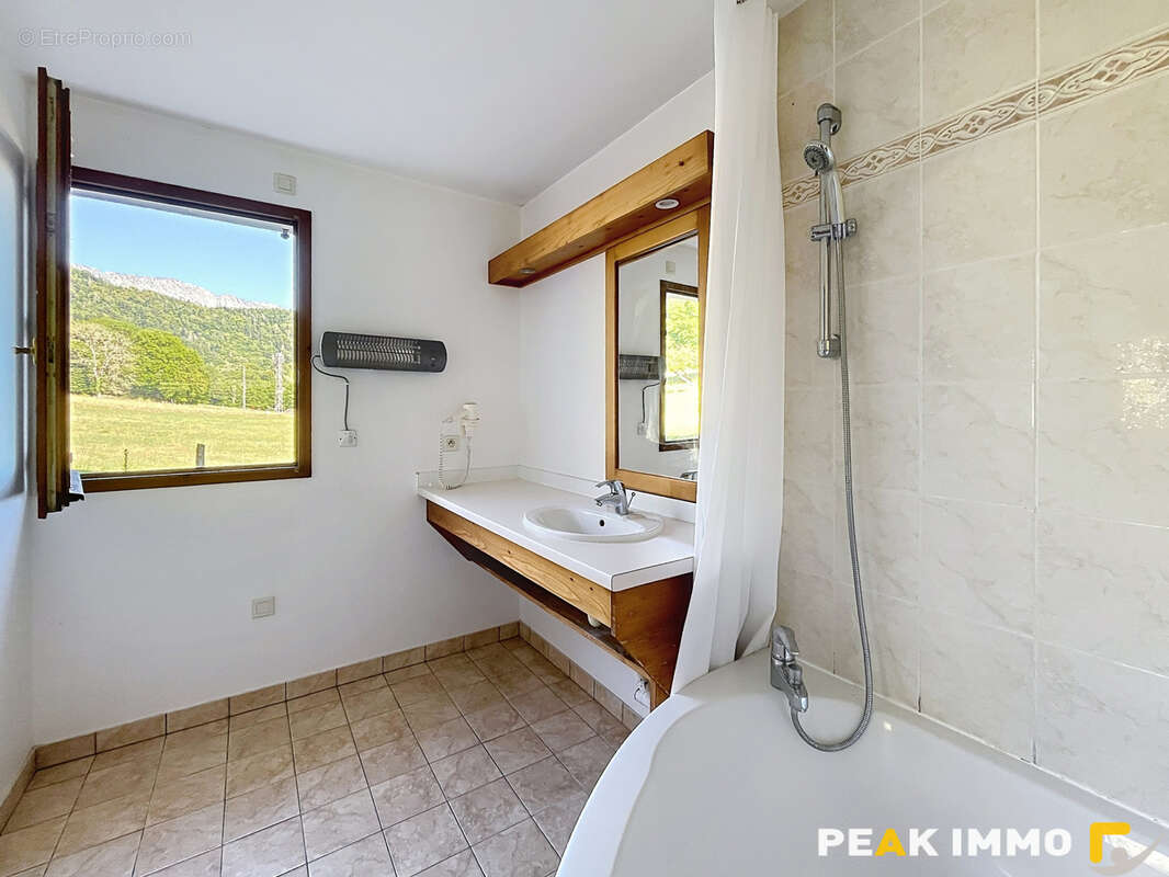 Appartement à GIEZ
