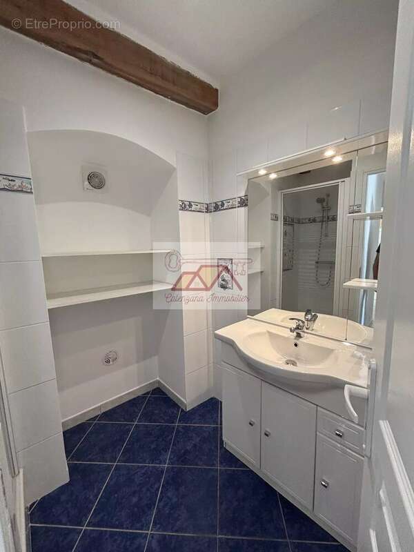 Appartement à L'ILE-ROUSSE