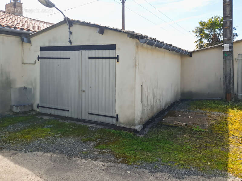 Maison à SAINT-PARDOUX