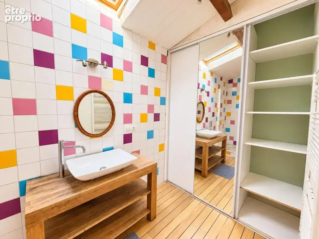 Saint-rogatien – maison de ville de 145 m² au charme de l’ancien - photo 8