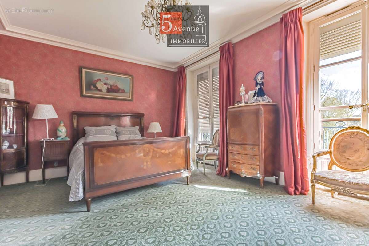 Maison à CHANTILLY