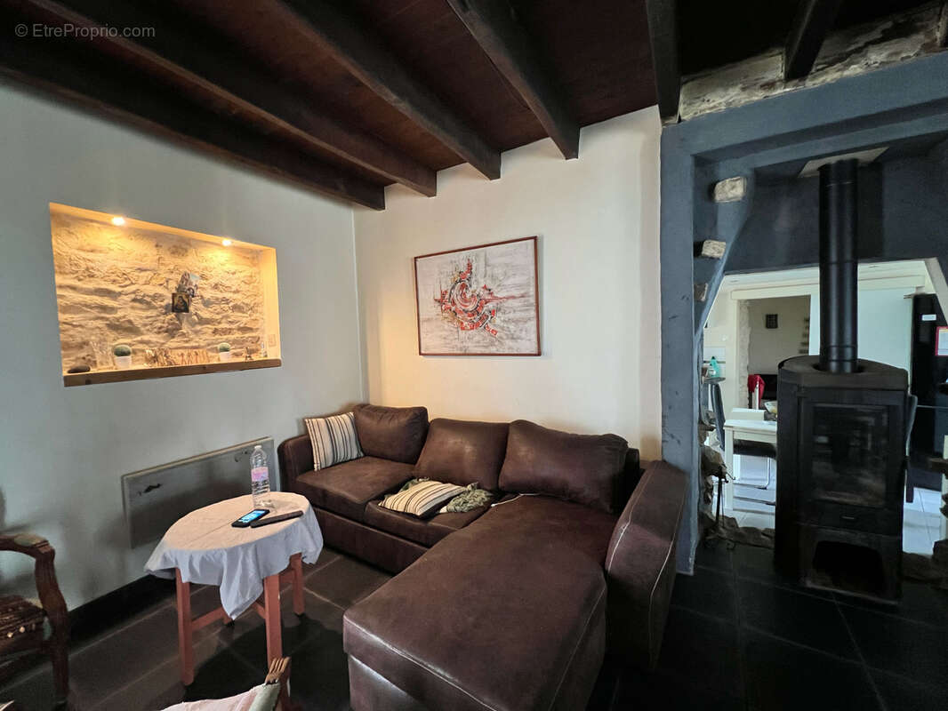 Maison à SION-LES-MINES