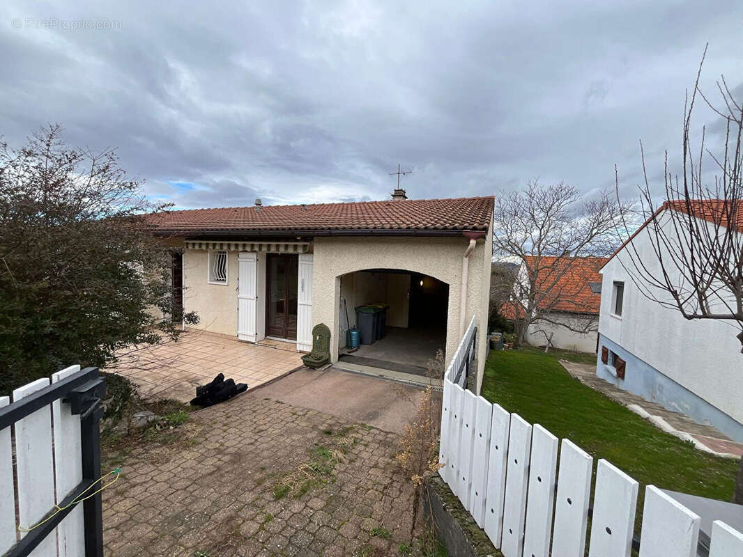 Maison Saint Georges Sur Allier 4 pièce(s) 95 m2 - photo 11