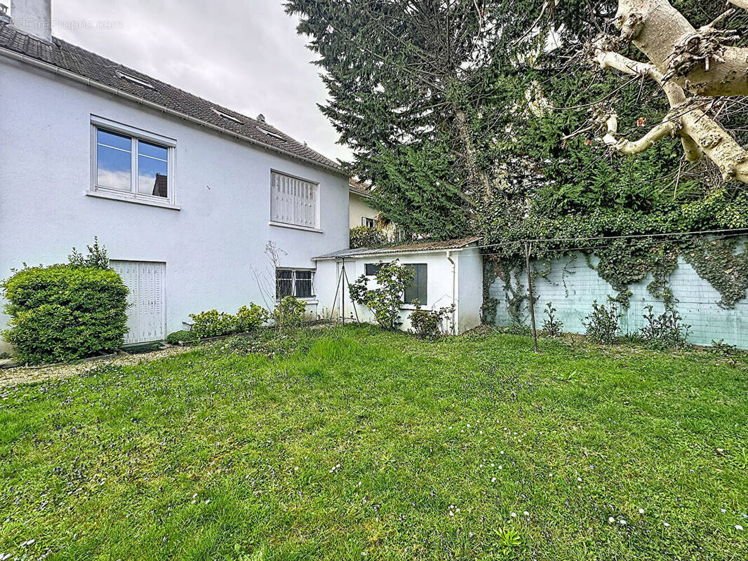 Maison à BONNEUIL-SUR-MARNE