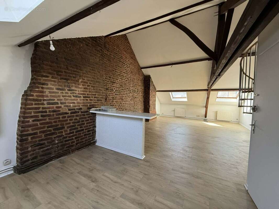 Appartement à CHARLEVILLE-MEZIERES