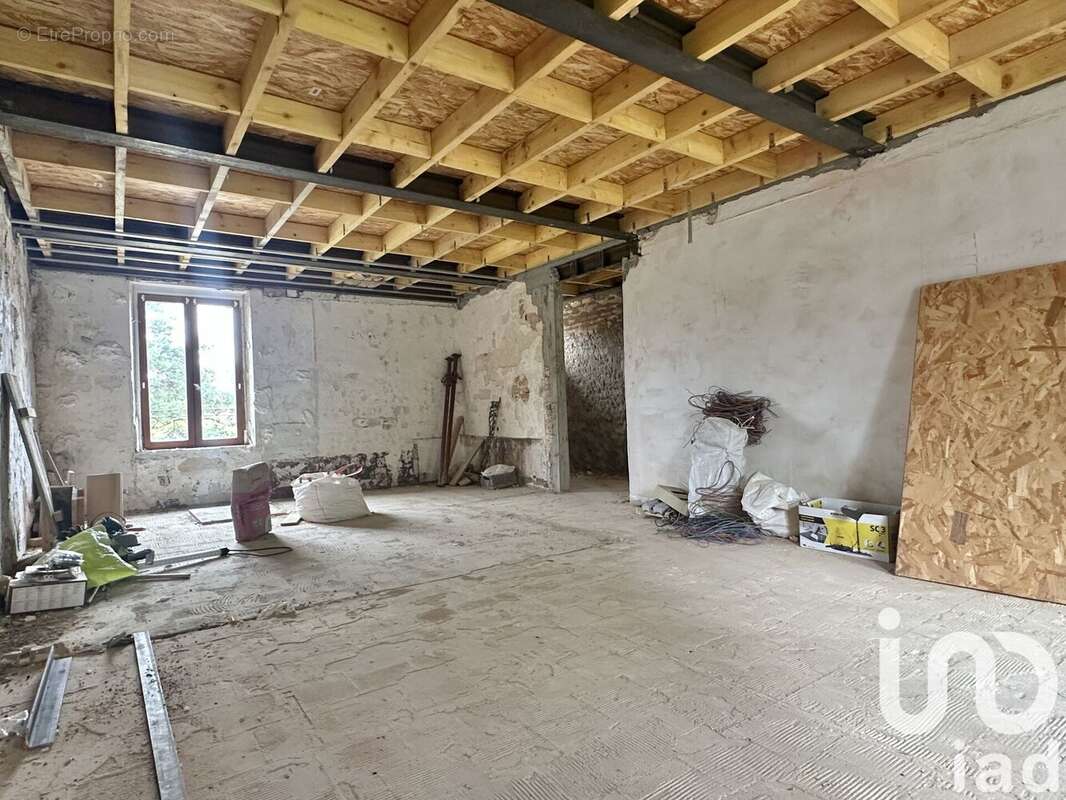 Photo 9 - Maison à MONTCORBON