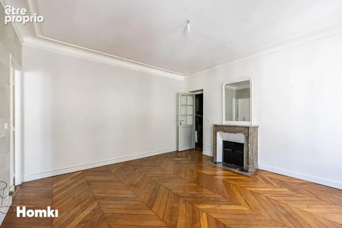 Appartement T4 de 67 m² à Paris 75010, Rue La Fayette - photo 3