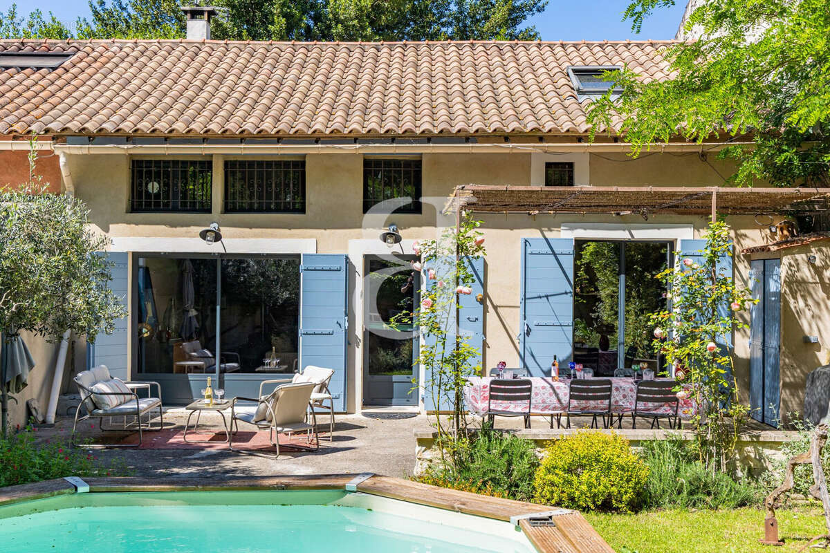 Maison 135 m² à Saint-Remy-De-Provence  - photo 4