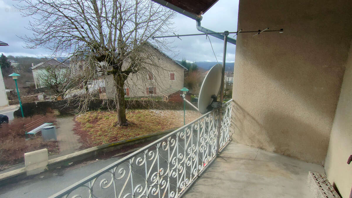 Maison à HAUTEVILLE-LOMPNES