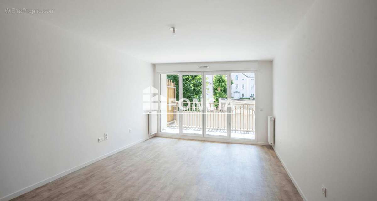 Appartement à SARTROUVILLE