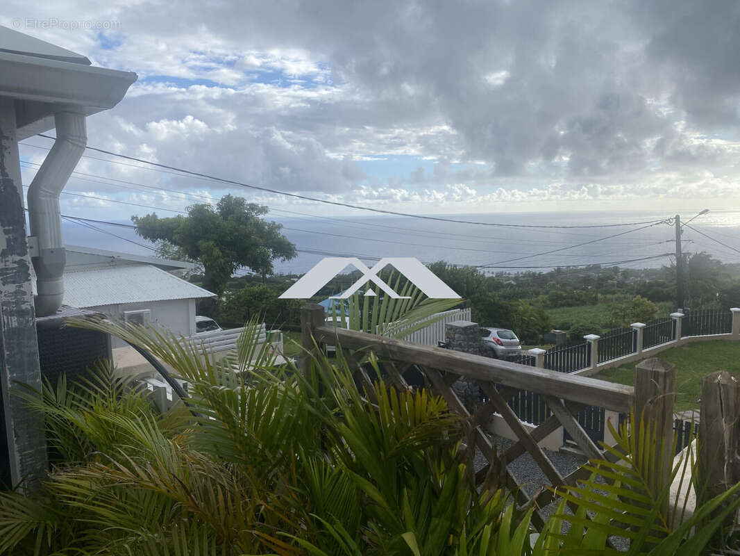 Maison à PETITE-ILE