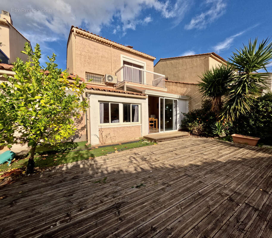 Maison à LA FARLEDE