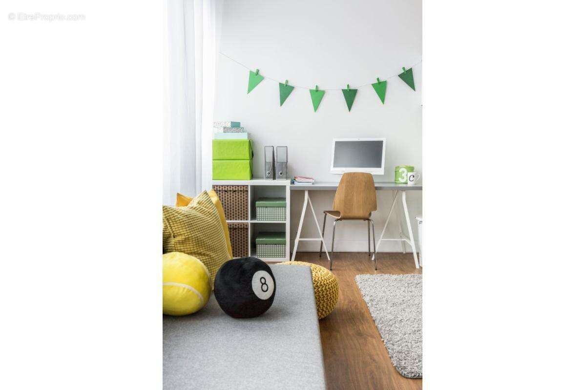 Appartement à LE CRES