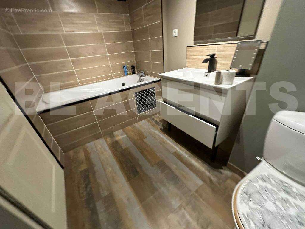 Messenger_creation_47128D1D-0370-494A-9662-A46E4F284BB9 - Maison à LA HORGNE