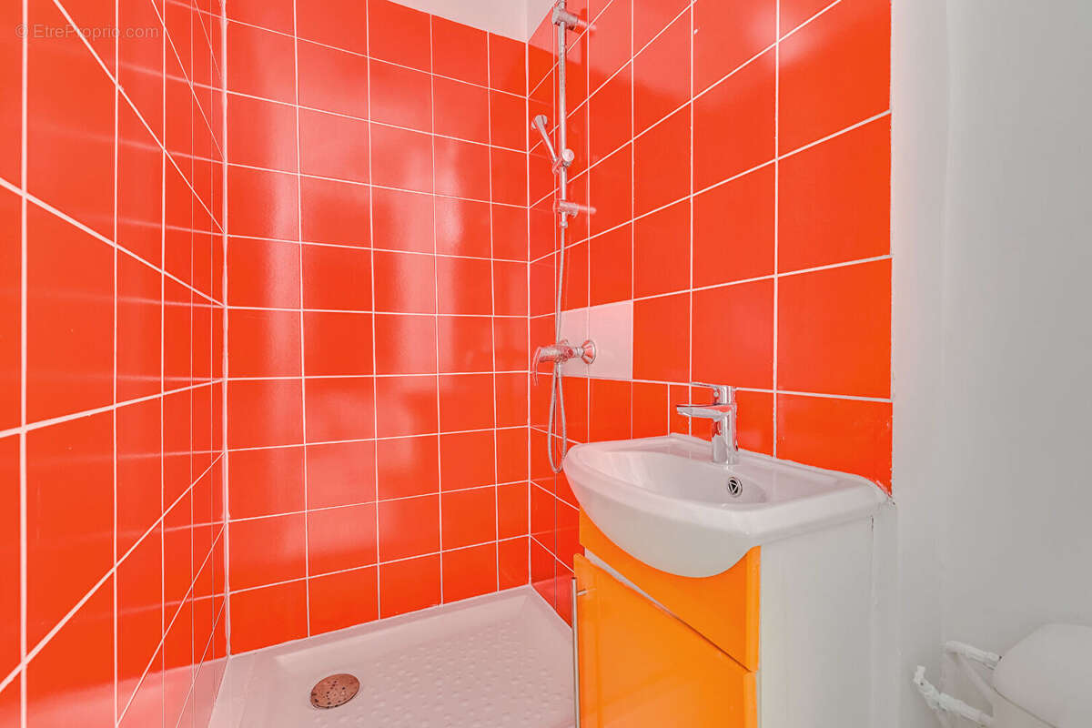 Appartement à PARIS-18E