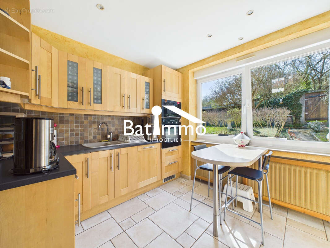 Maison à ARS-SUR-MOSELLE