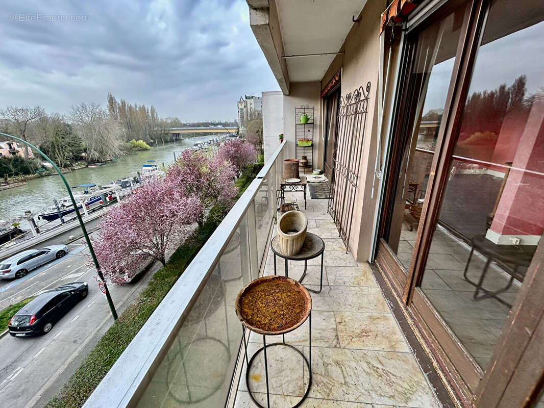 Appartement à NOGENT-SUR-MARNE
