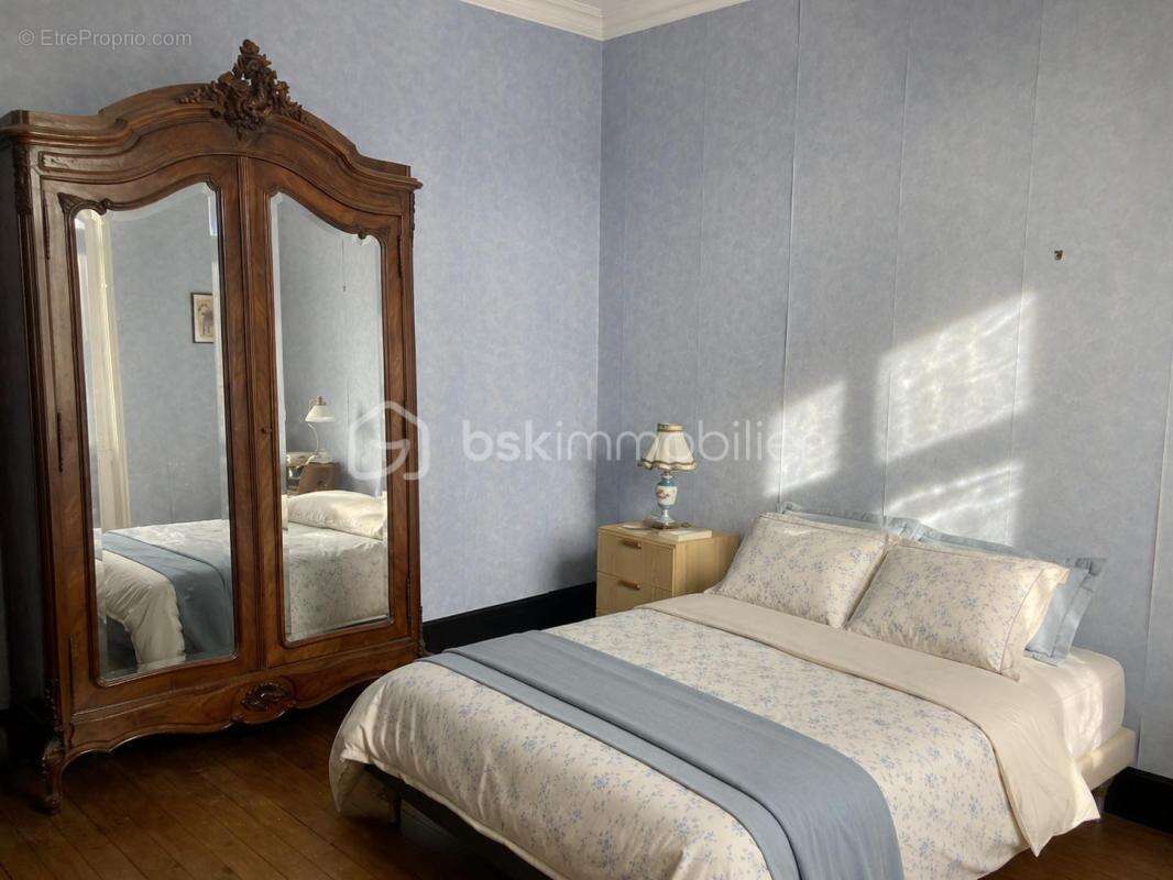 Maison de maître à rénover - photo 7