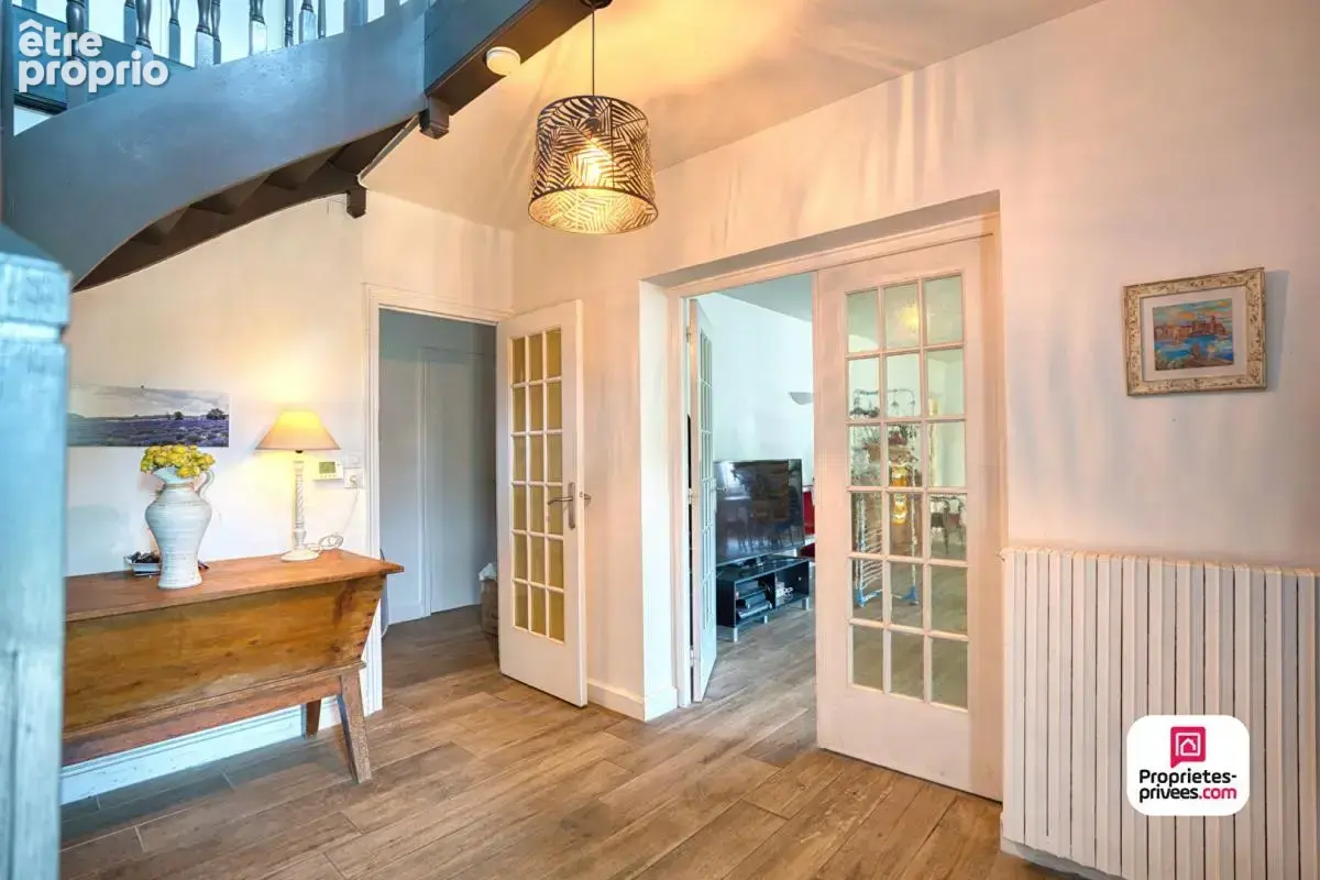 Maison familiale de 232 m² habitables + sous sol complet - Communay - photo 8