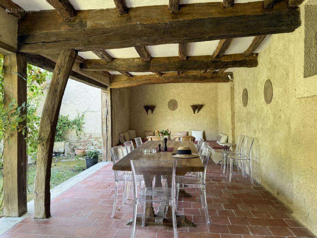 Maison à BAZIAN