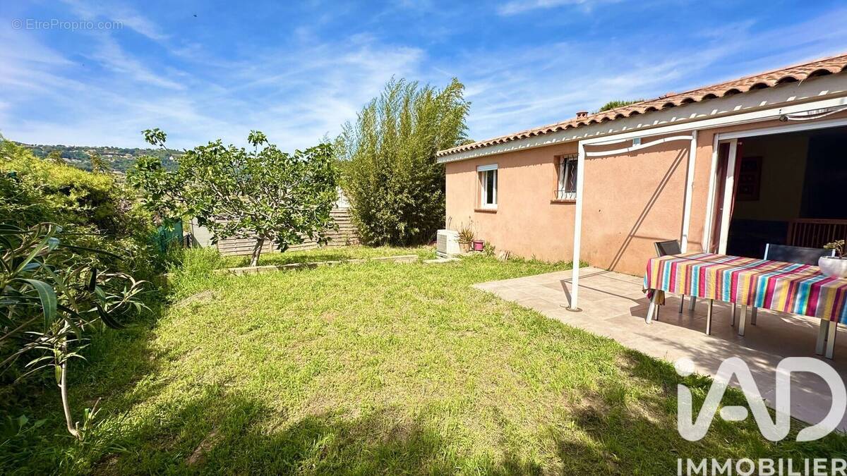 Photo 1 - Maison à OLLIOULES