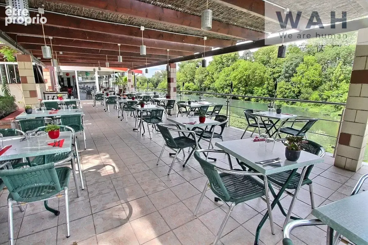  Fonds commerce + murs et maison d'un Hôtel restaurant avec - photo 2