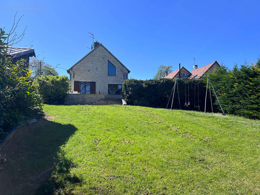 Maison à MONTAINVILLE