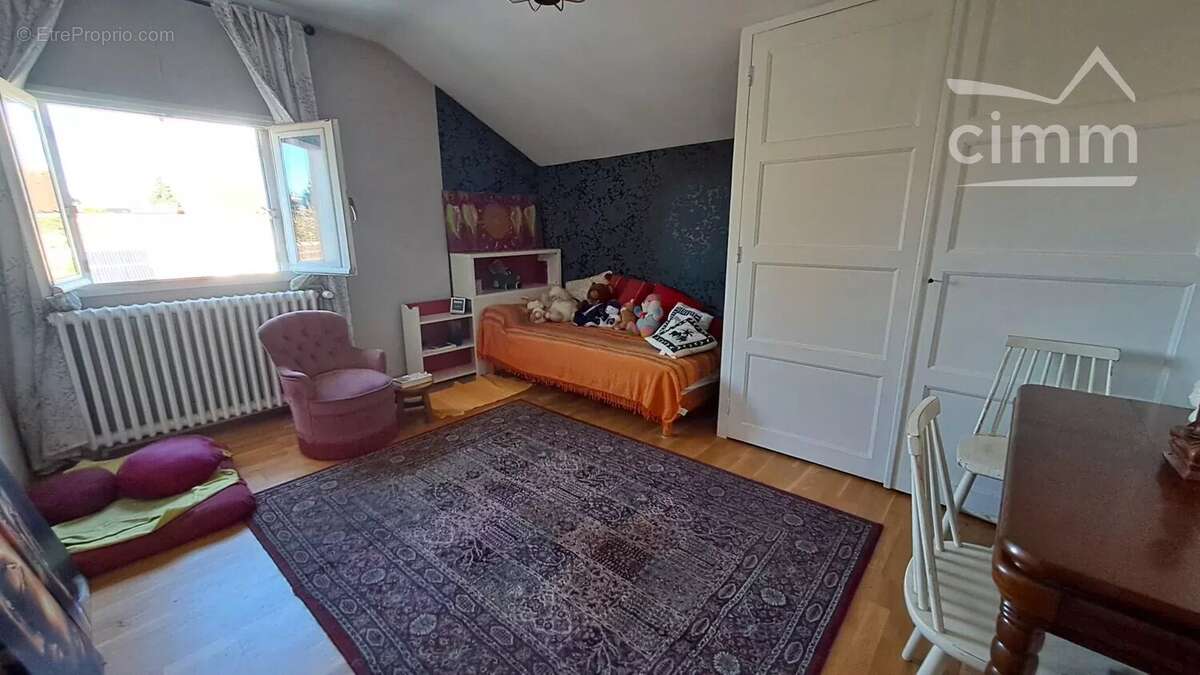 Maison à BOURGOIN-JALLIEU