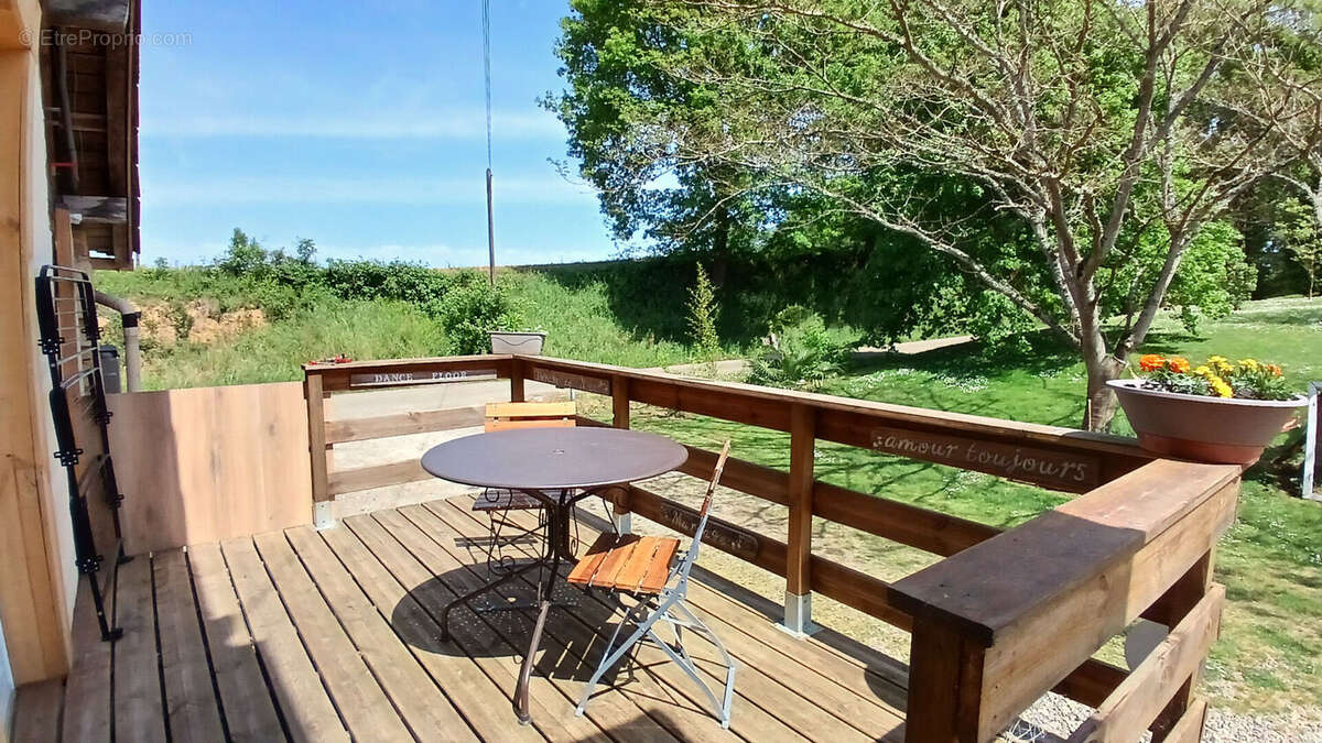 Propriété de charme : demeure principale, deux gîtes sur plus de 3 hectares - photo 13
