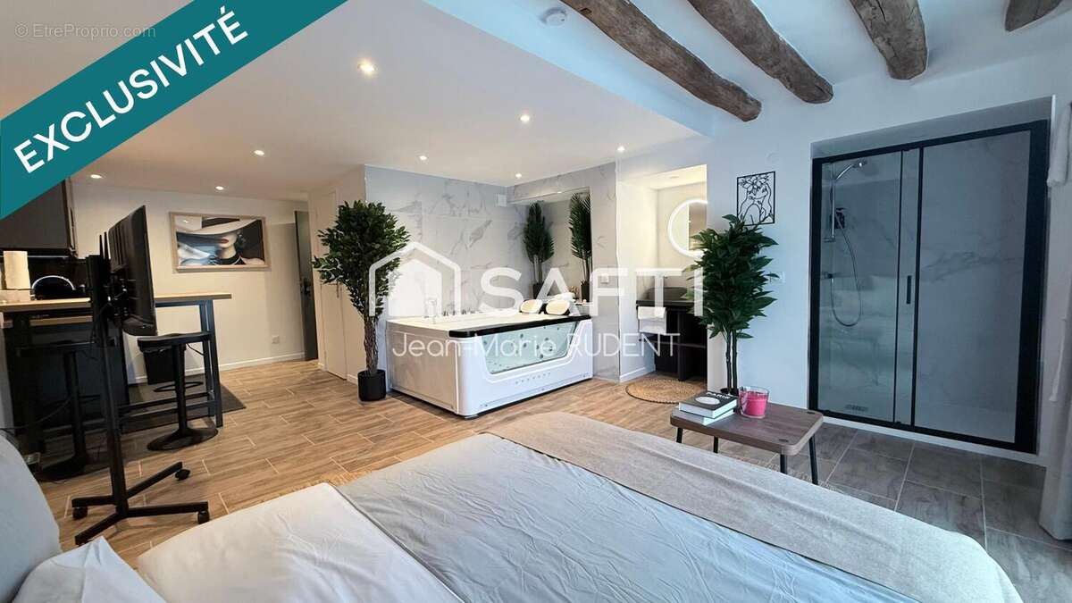 Photo 2 - Appartement à VILLEJUST