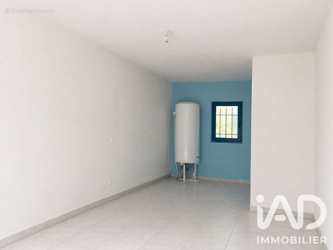 Maison 102 m² à La Bastide  - photo 4