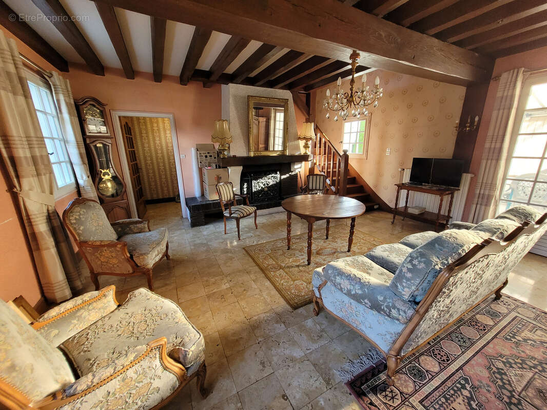 Maison à BAILLEAU-LE-PIN