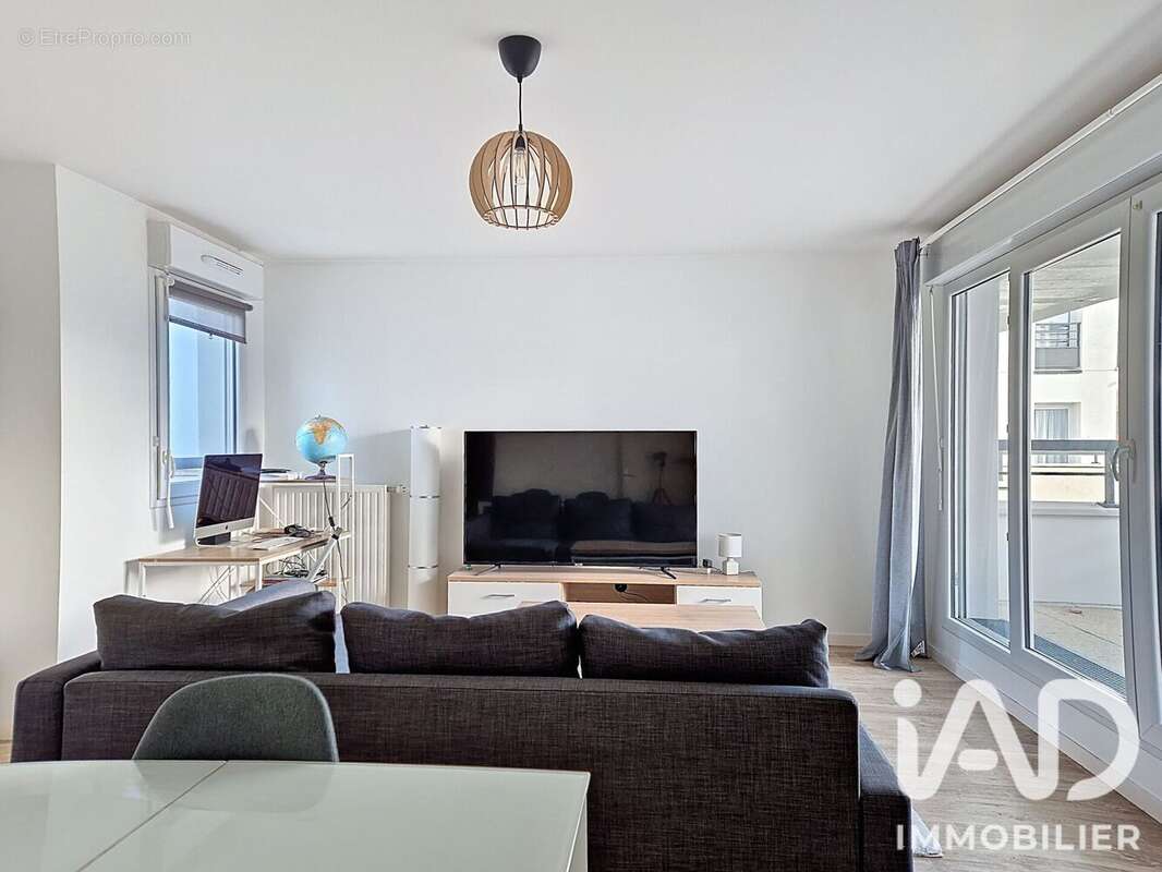 Photo 3 - Appartement à ELANCOURT