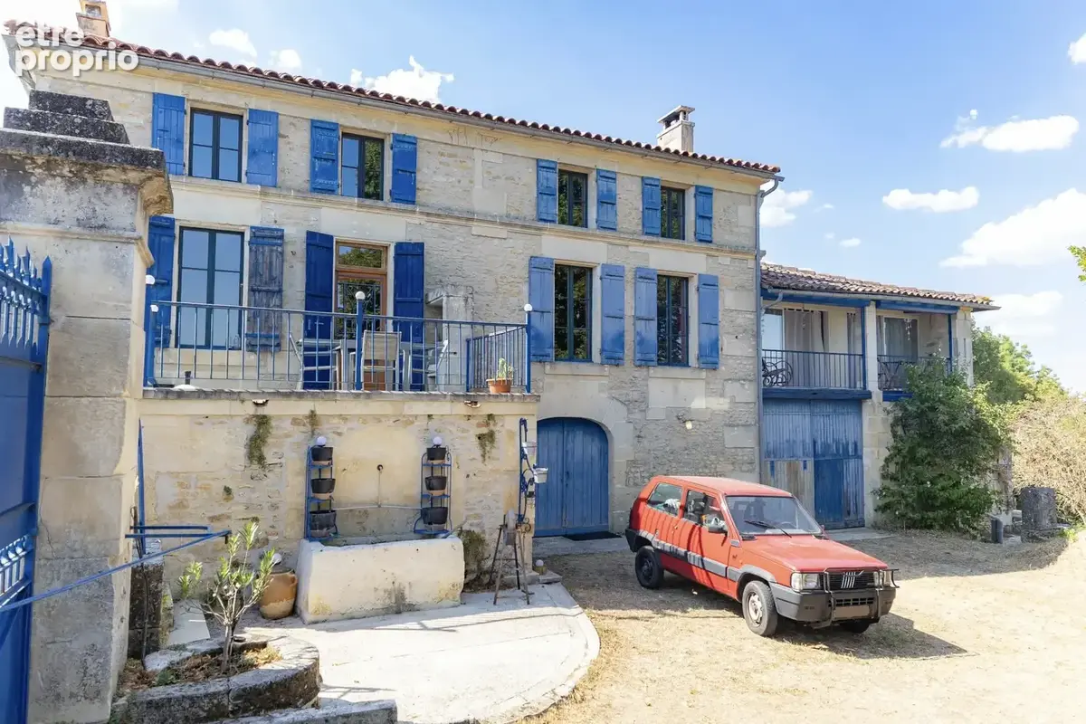 Maison à BURIE