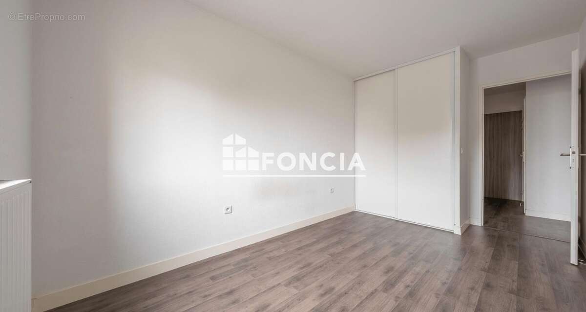 Pessac - appartement t3 - photo 7