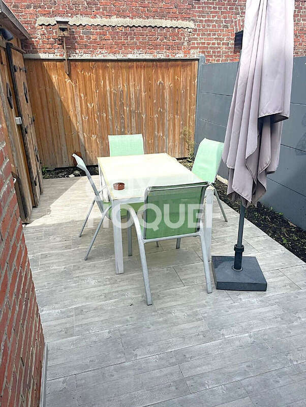 Maison à HOUPLINES