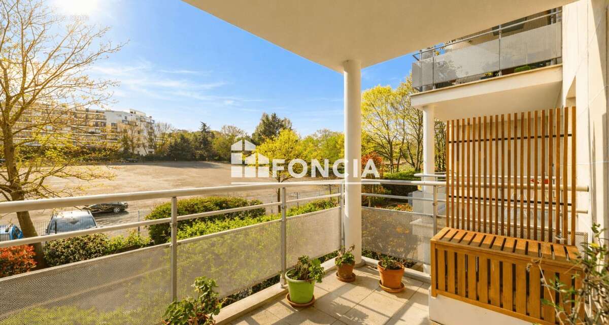 Appartement à CHATILLON