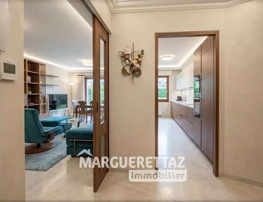 Appartement à VILLE-LA-GRAND