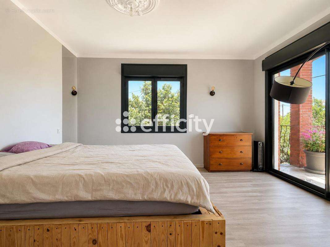 Maison 160 m² à Larra  - photo 6